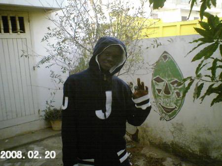 azou